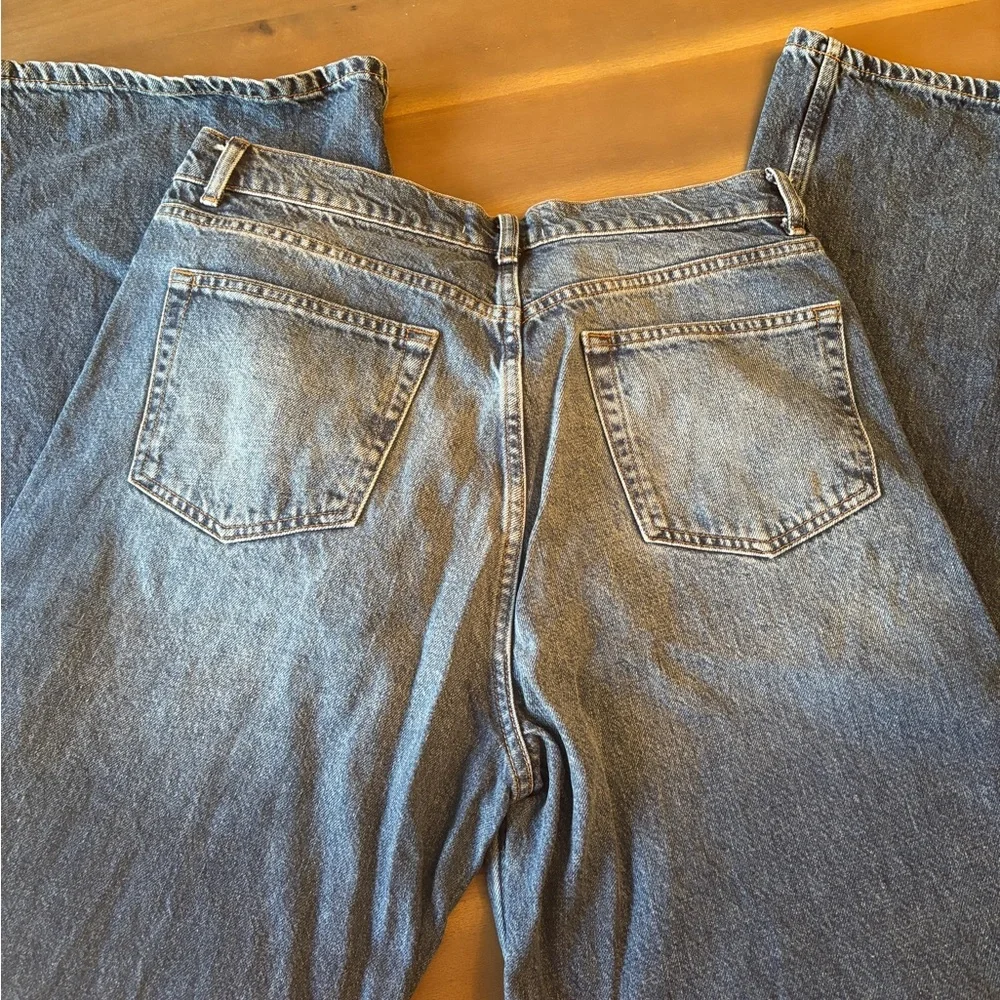 Reformation Relaxed Fit Blue Jeans - Picture 6 of 7
